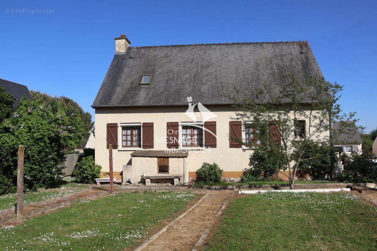 Maison à DINAN