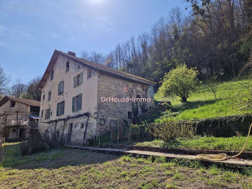 Maison à ORIOL-EN-ROYANS