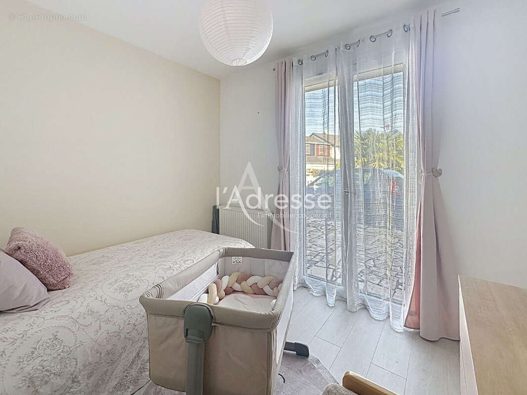 Maison Chelles  MONTCHALATS 8 pièce(s) - photo 11