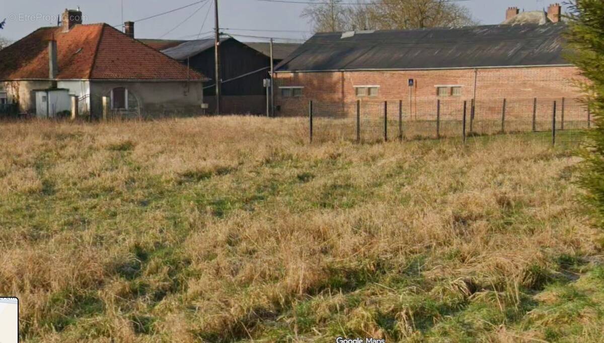 Terrain à PERONNE