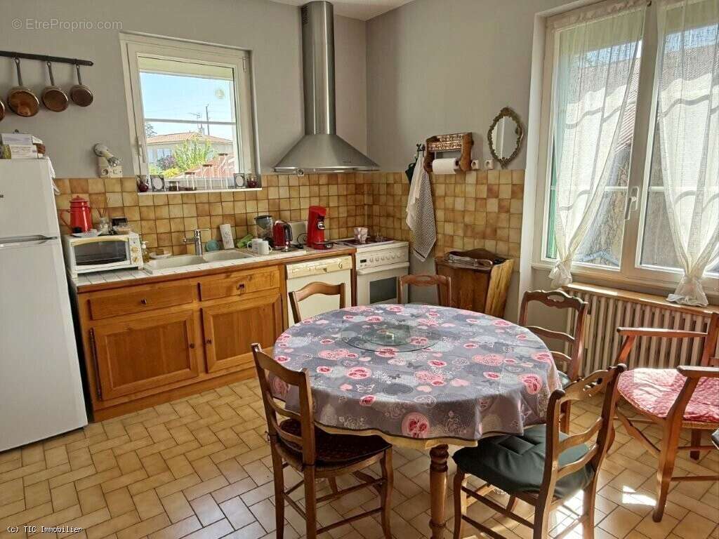 Maison à CIVRAY