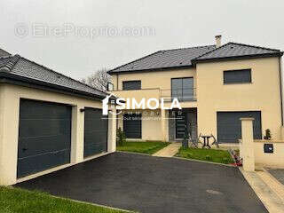 Maison à SAINT-FIACRE