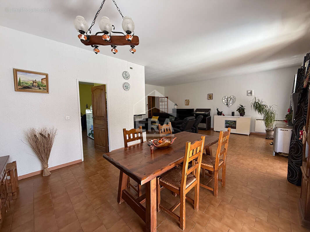 Maison à TRETS