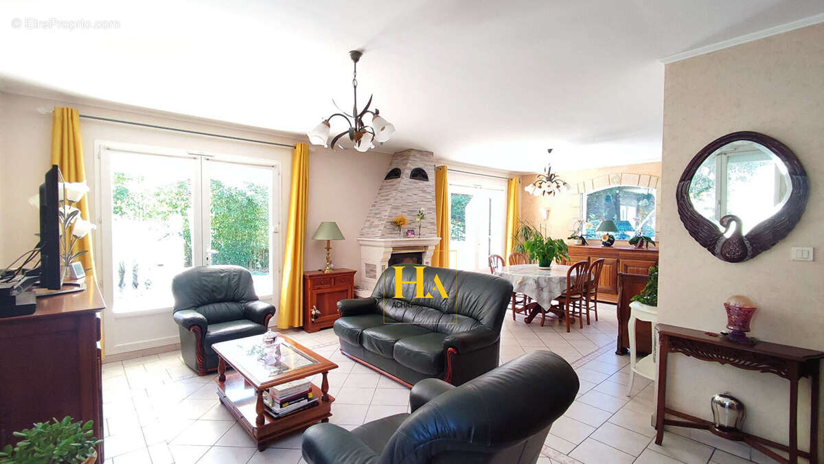 Maison à BOURG-LES-VALENCE