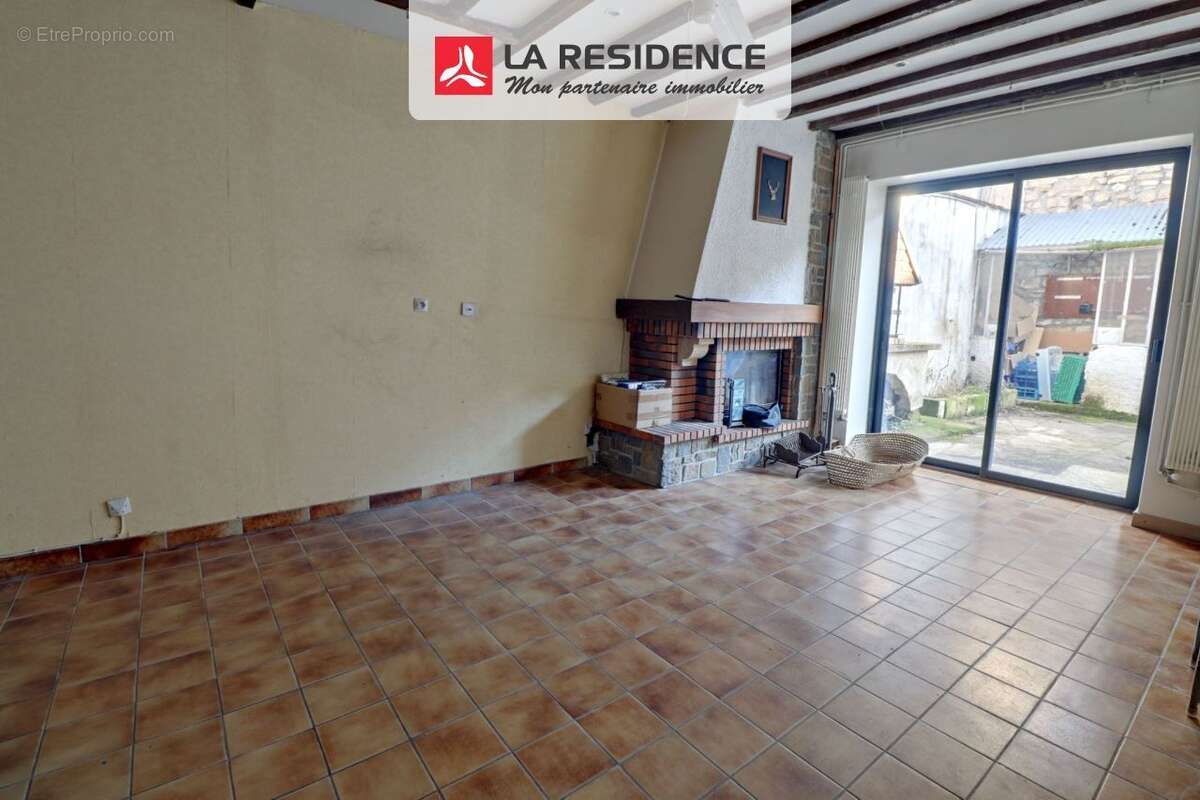 Maison à NEUVILLE-SUR-OISE