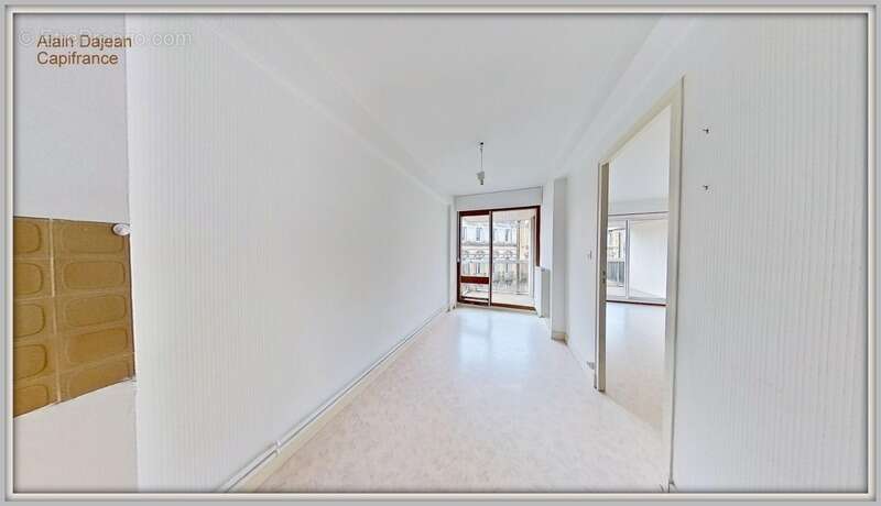 Appartement à vendre 3 pièces -91 M2 - Hypercentre AGEN (47)-3 ième étage avec ascenseur-Balcons - photo 5