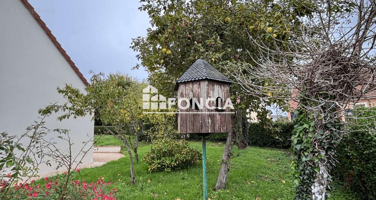 Maison à BEAUMONT-SUR-SARTHE