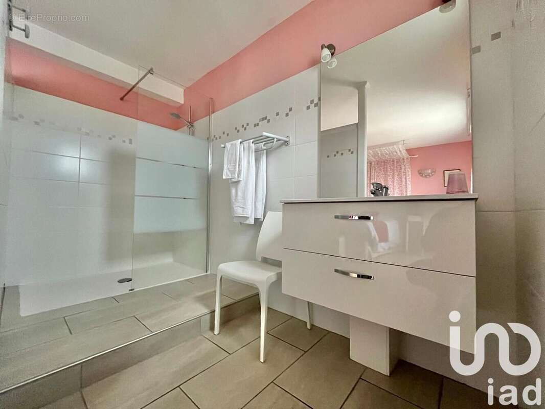 Photo 8 - Maison à CREANCES