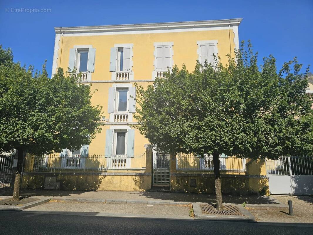 Appartement à LE TEIL