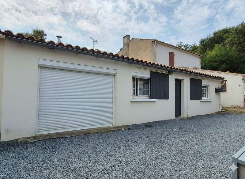 Maison à TONNAY-CHARENTE