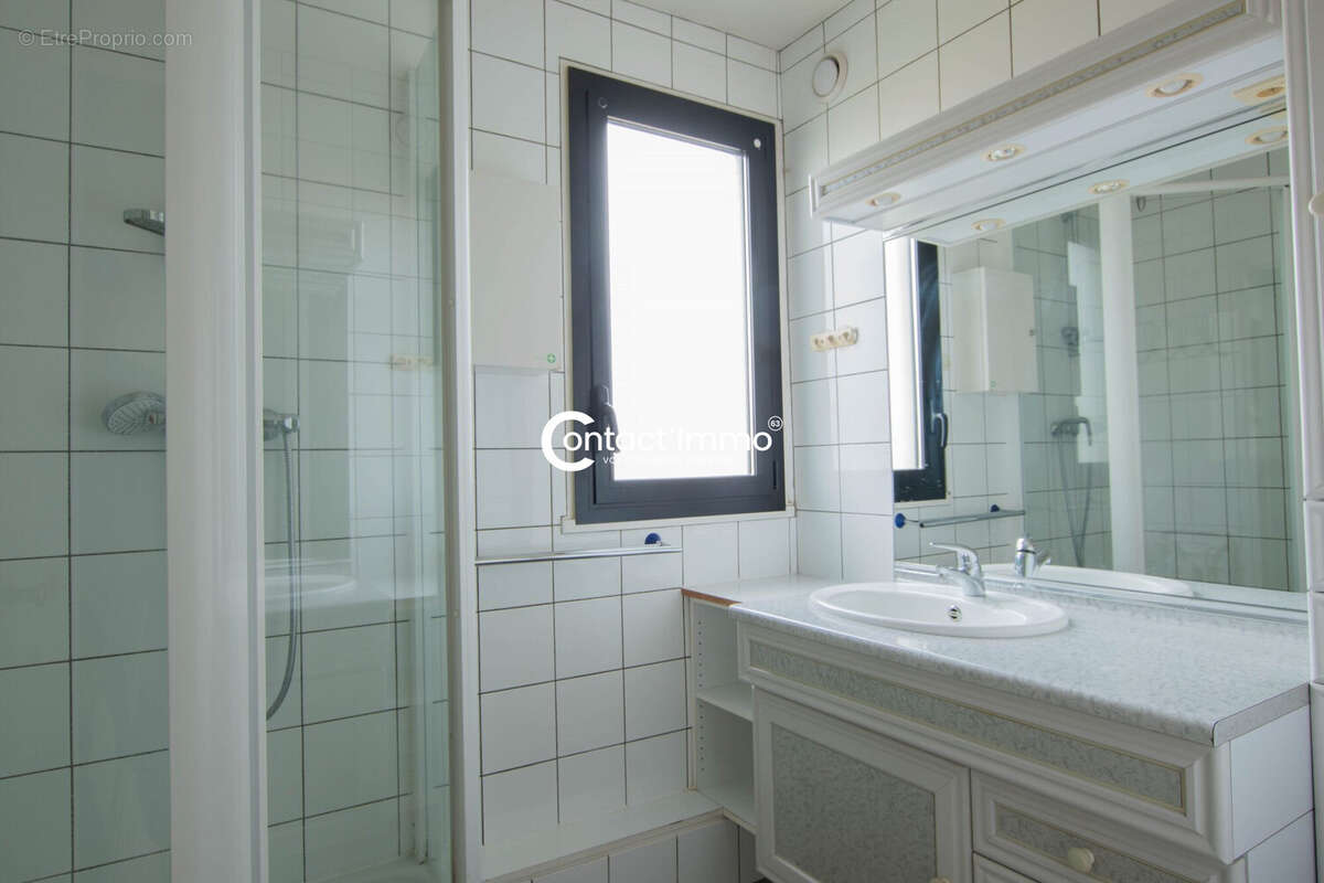 Appartement à COURNON-D'AUVERGNE