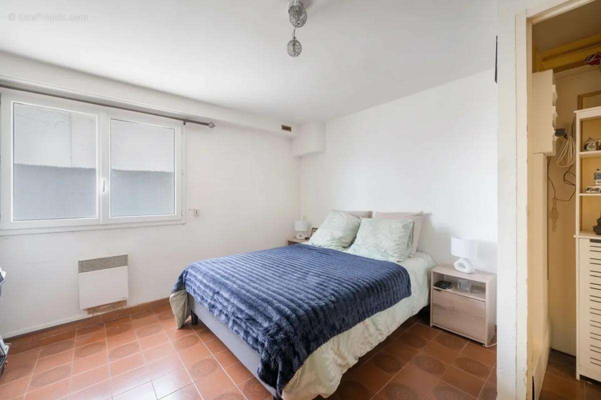 Maison à MAUGUIO