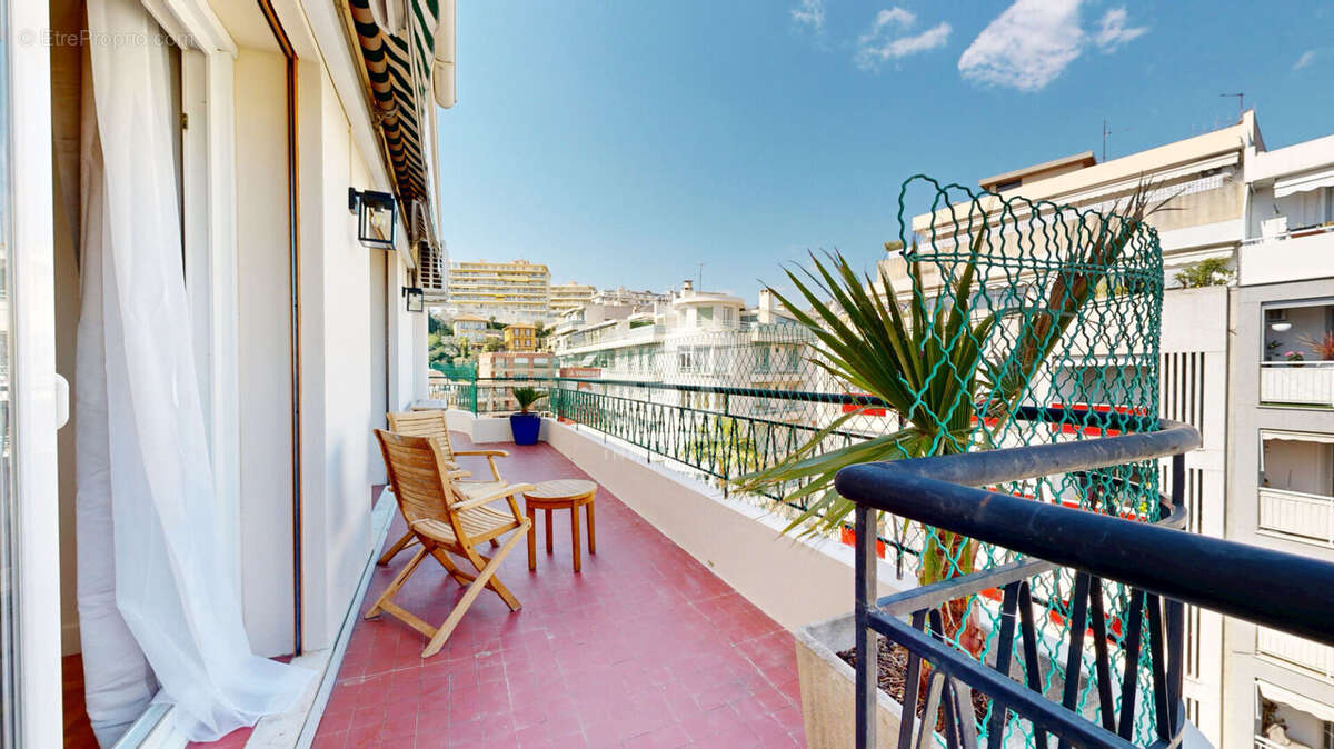 Appartement à NICE