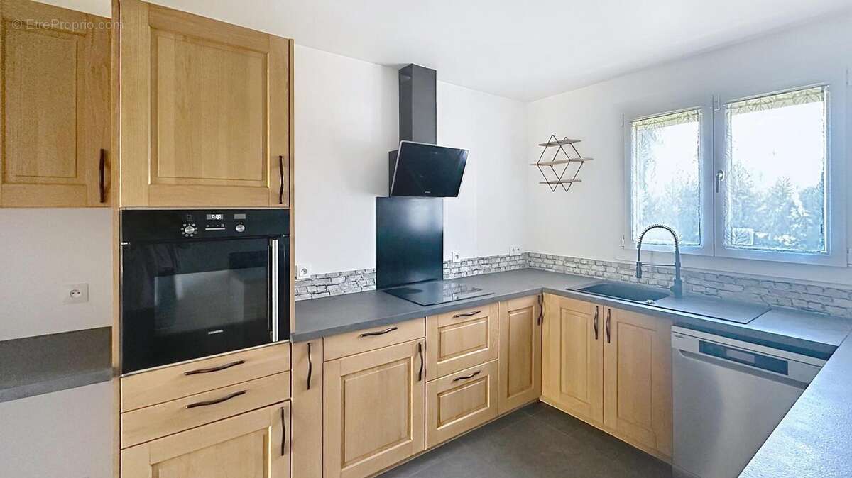 Photo 3 - Maison à LESIGNY