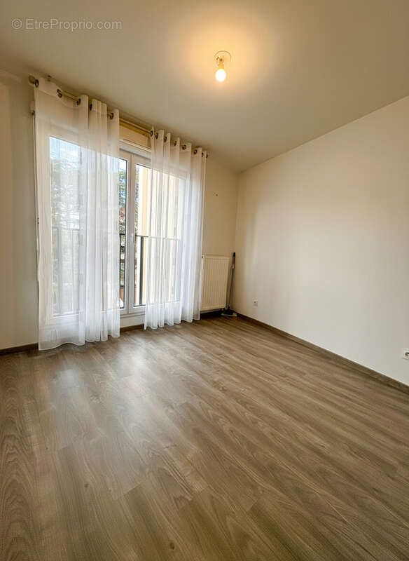 Appartement à OULLINS