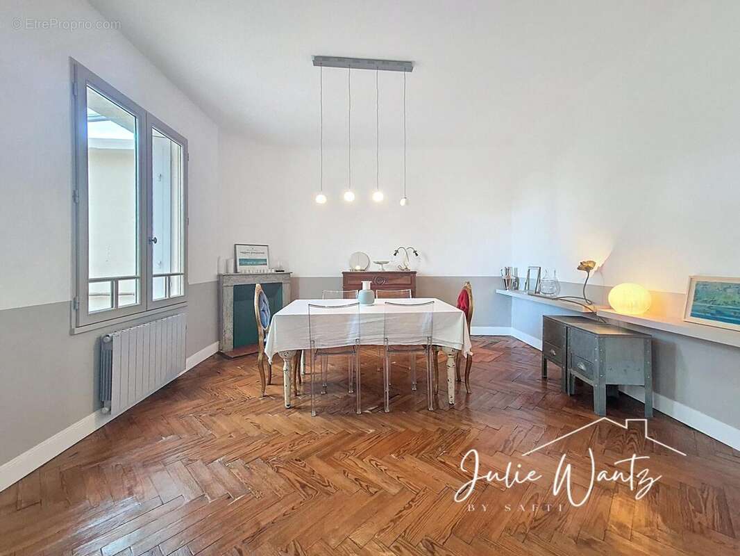 Maison 170 m² à Cubnezais  - photo 6