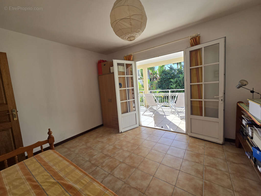 Maison à SAINT-DENIS