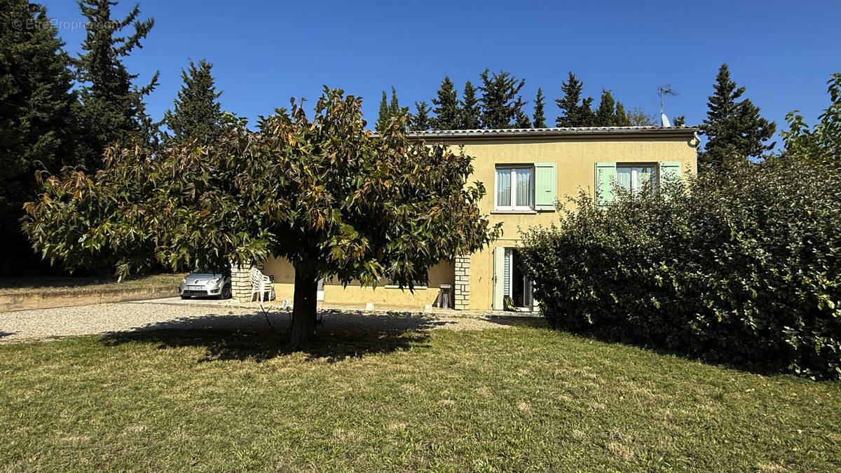 Maison à UZES