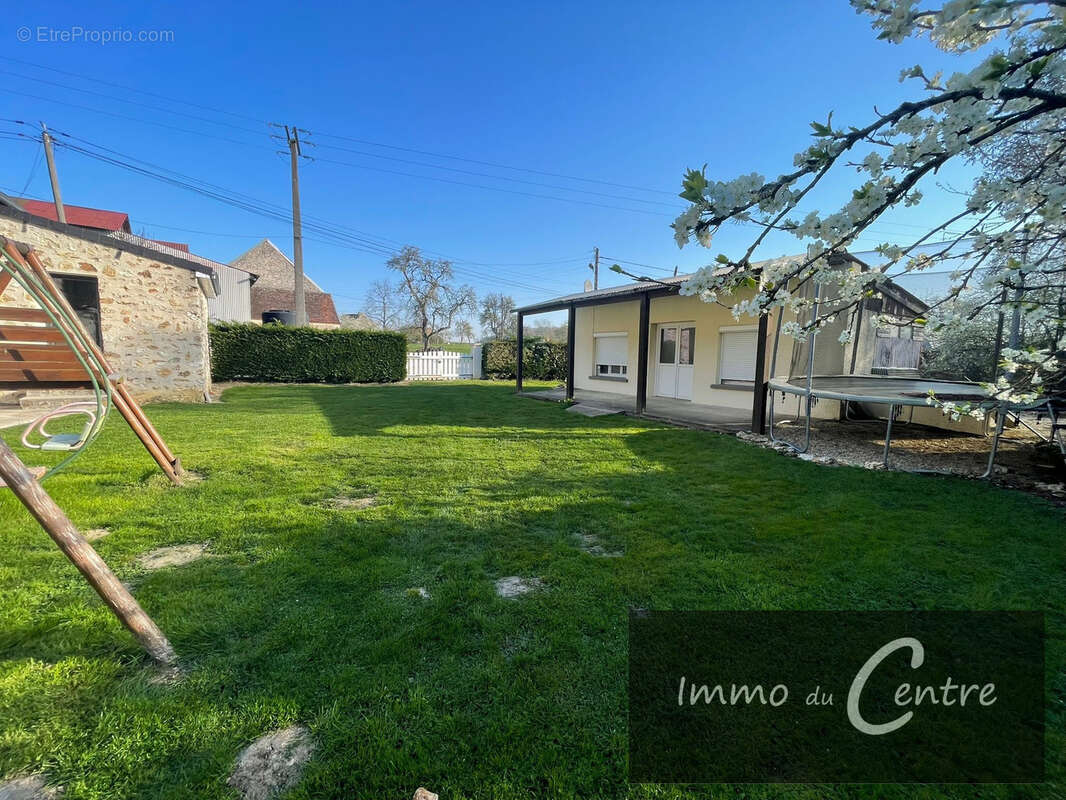 Maison à MONTMIRAIL