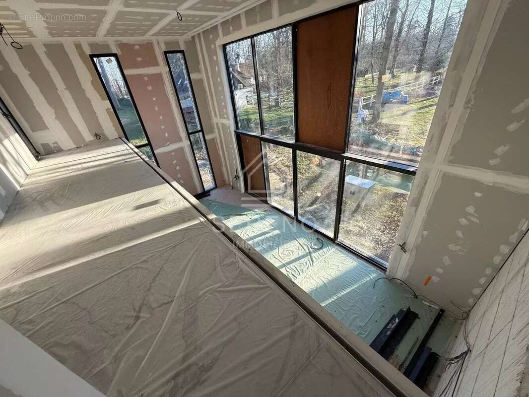 Appartement à POMPONNE