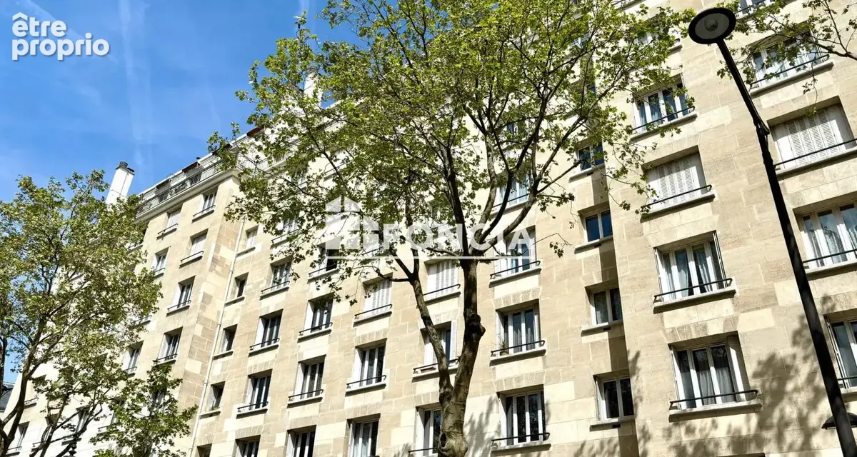 Appartement à PARIS-14E