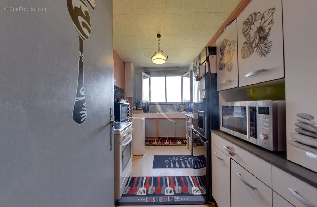 Appartement 4 pièces, Balcon, 3 chambres, ascenseur, résidence sécurisée - photo 4