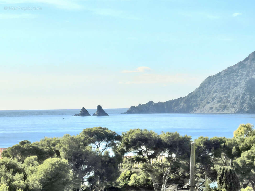 Appartement à SAINT-MANDRIER-SUR-MER