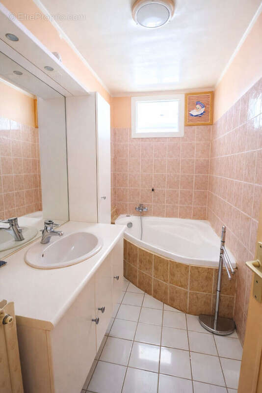 Appartement à NEUILLY-SUR-MARNE