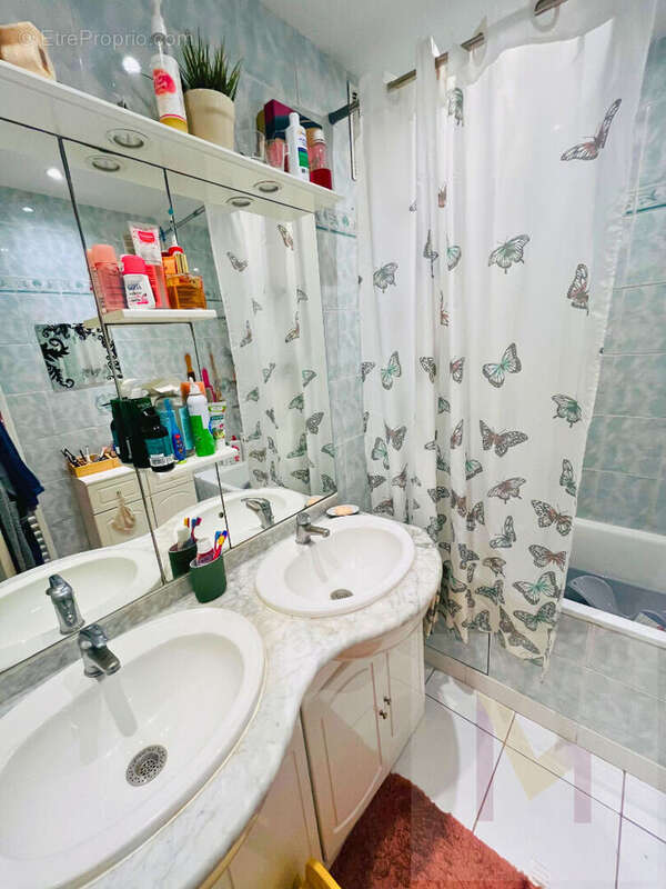 Appartement à NEUILLY-PLAISANCE