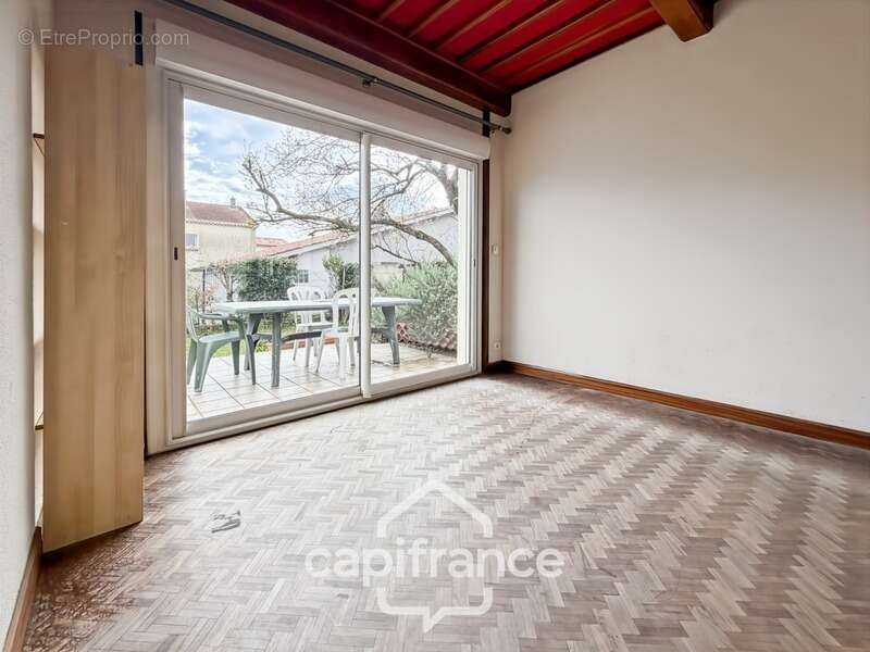 Maison à vendre 4 pièces TOURNON SUR RHONE (07) - photo 13