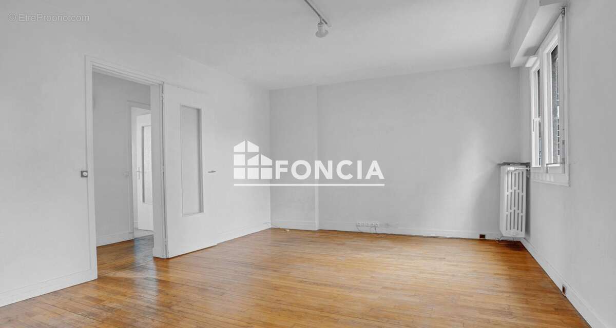 GRAND STUDIO 36.67 m2 - 5 mn à pieds GARE Juvisy/Orge RER C et D - photo 4