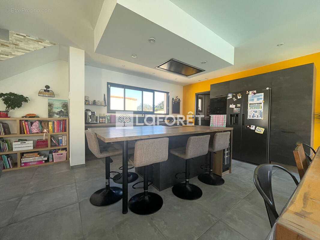 Maison à MONTESQUIEU-DES-ALBERES