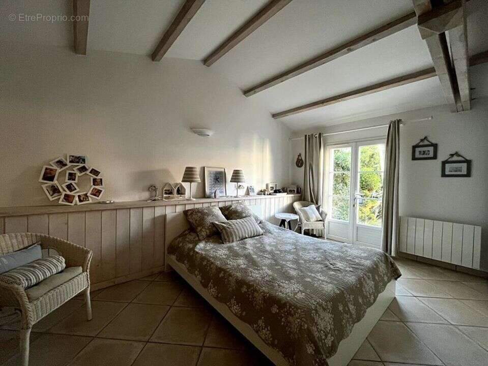 Maison à LA COUARDE-SUR-MER