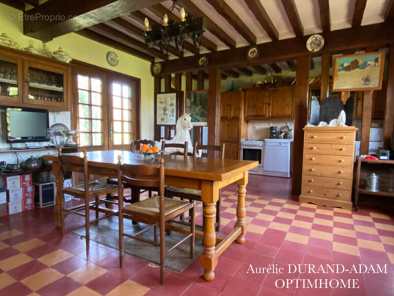 Maison à PONT-L'EVEQUE