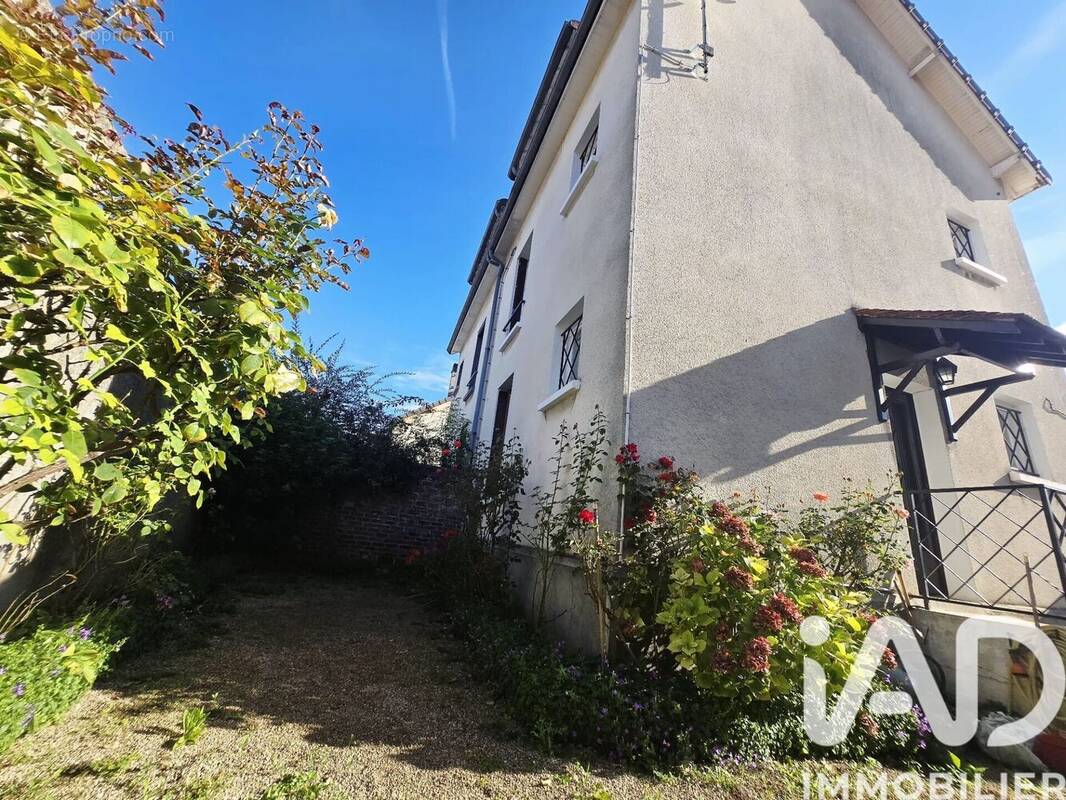 Photo 1 - Maison à MEAUX