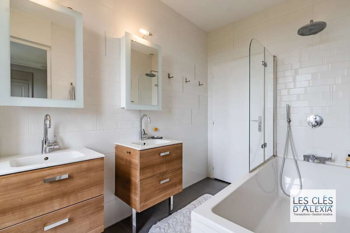 Maison à CALUIRE-ET-CUIRE