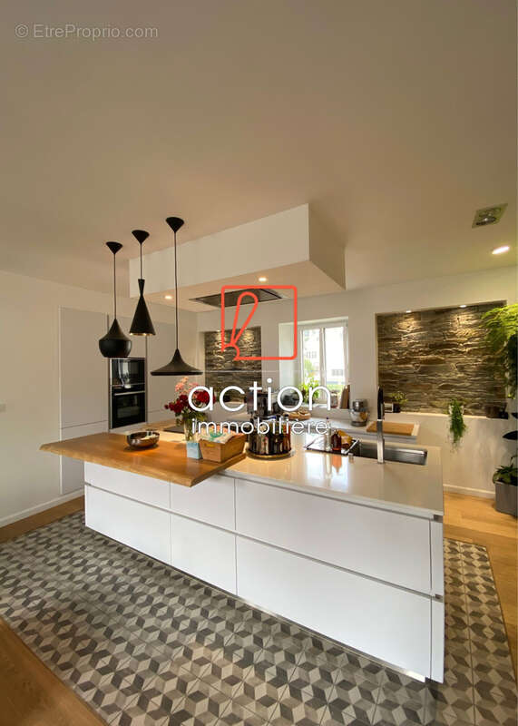 Ensemble immobilier de 2 appartements entièrement rénovés   Centre-ville Lannion - photo 3