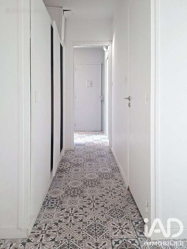 Photo 9 - Appartement à LA ROCHELLE