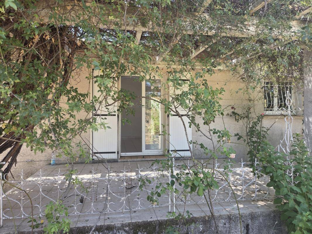 Maison à PAULHAN