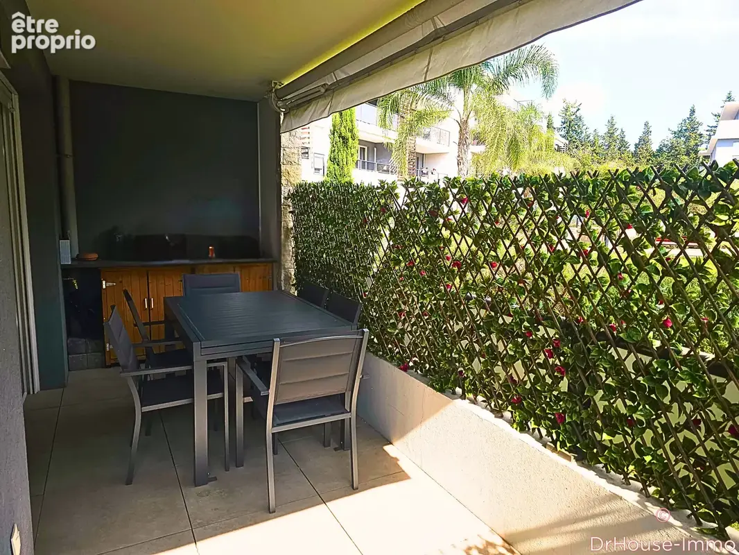 Appartement 4 pièces 79 m² à vendre à Mougins (06250) - photo 2