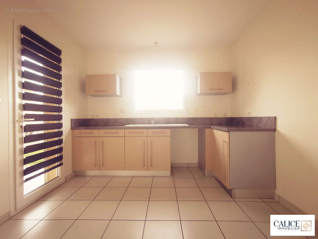 Maison à BOURG-LES-VALENCE