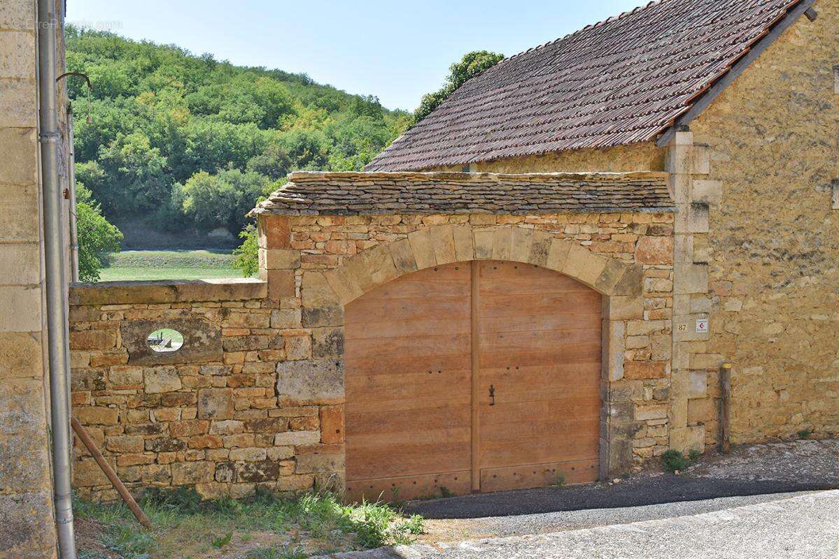 Maison de catactère Coly Saint Amand 6 pièce(s) 180 m2 - photo 5