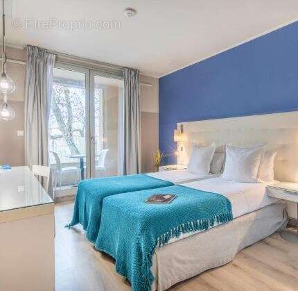 Appartement à MARSEILLE-1E