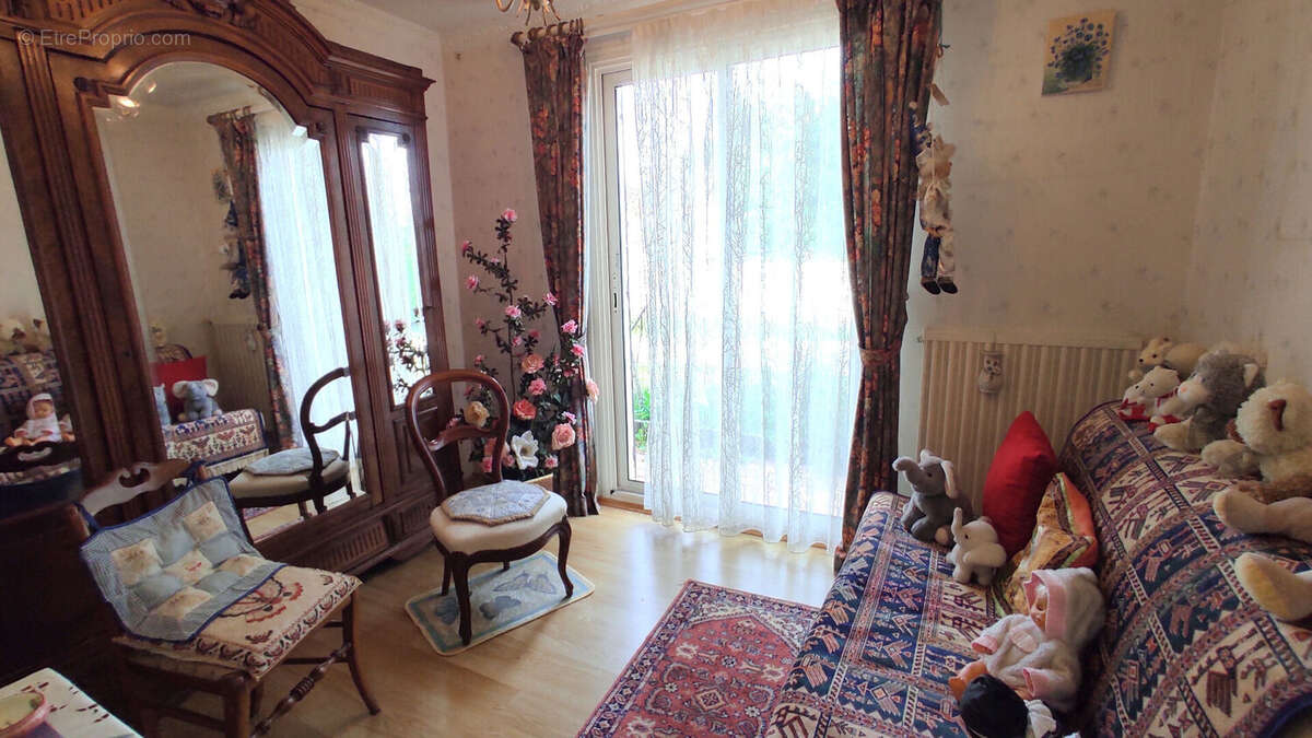 Maison à COLOMBIERS