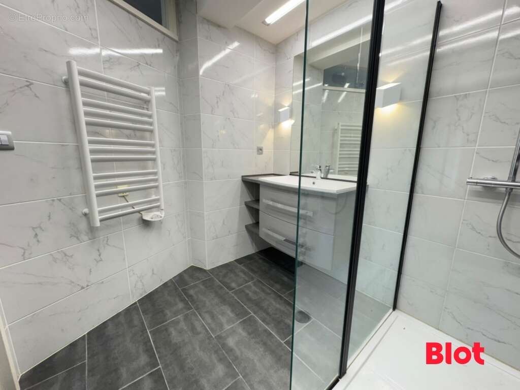 Maison 202 m² à Bruz  - photo 6