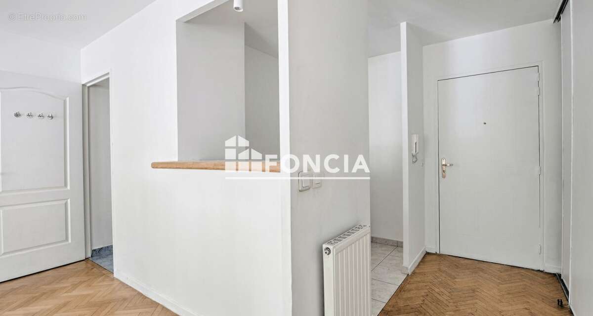 Appartement à MAISONS-ALFORT