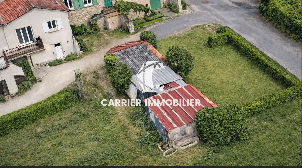 Maison à MESSIMY