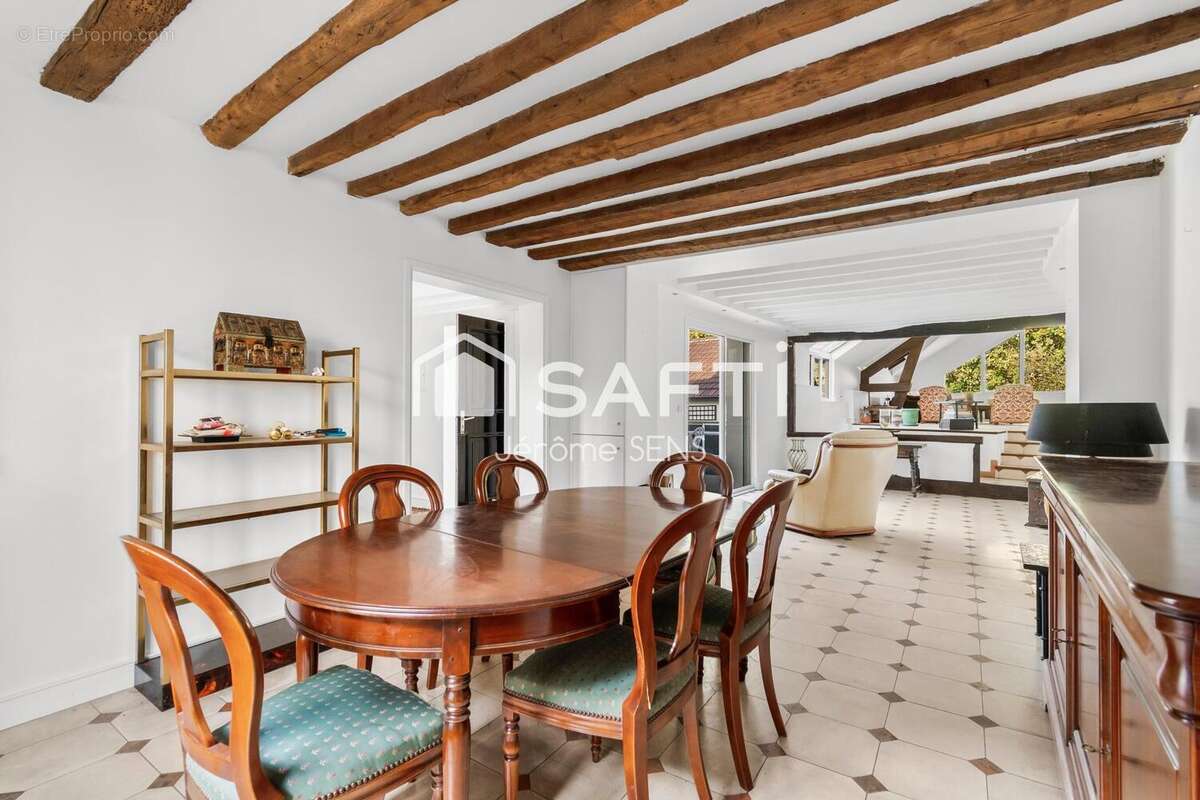 Photo 3 - Maison à CHAMBOURCY