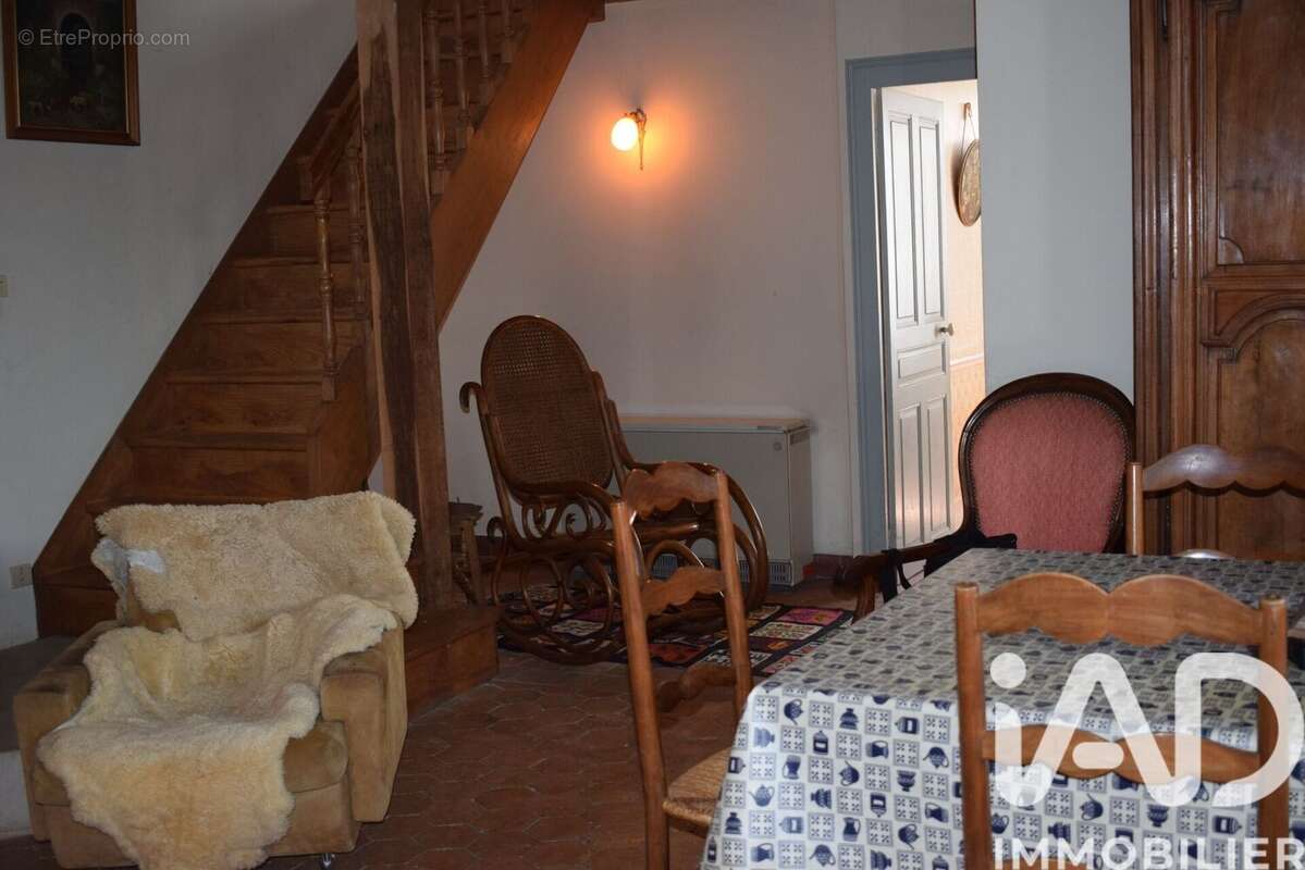 Maison 175 m² à Ousson-Sur-Loire  - photo 4