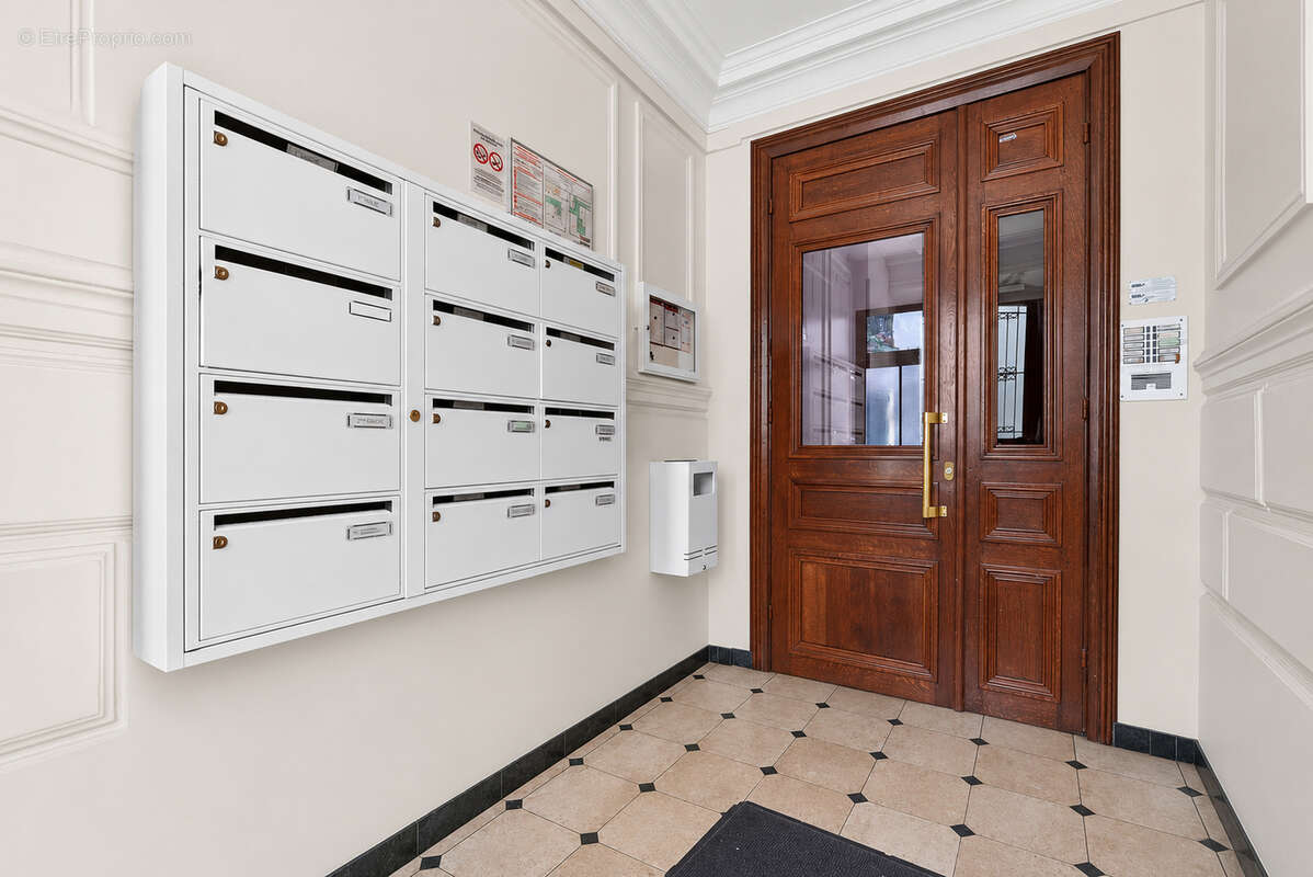 Appartement à PARIS-20E